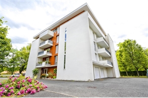 appartement à la vente -   33600  PESSAC, surface 40 m2 vente appartement - UBI477181643